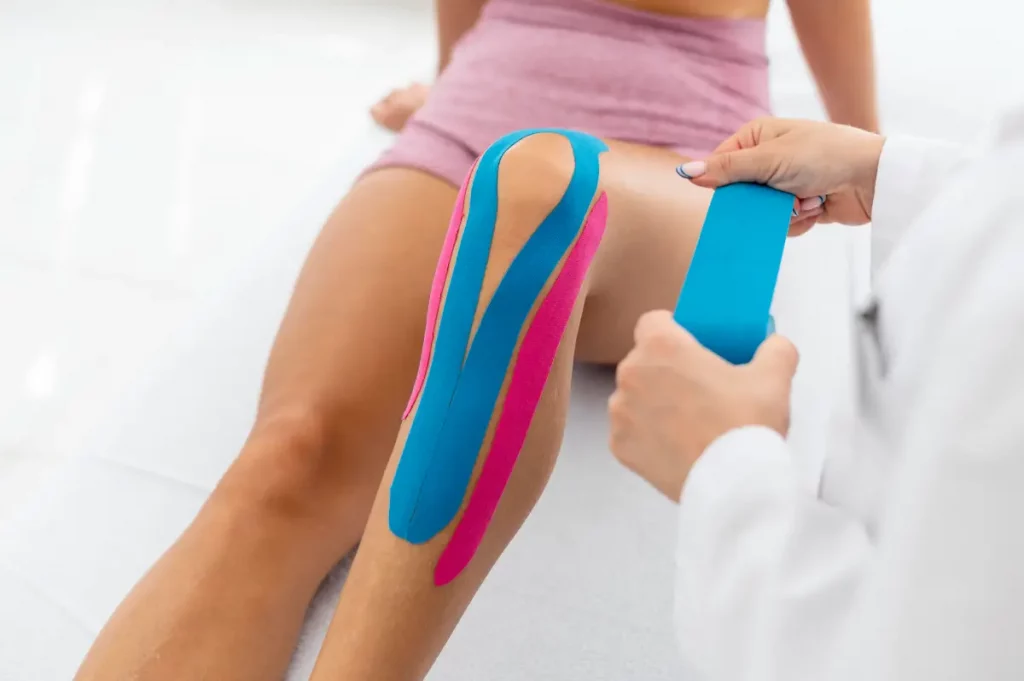 kinesiotaping para tratar la rodilla del corredor